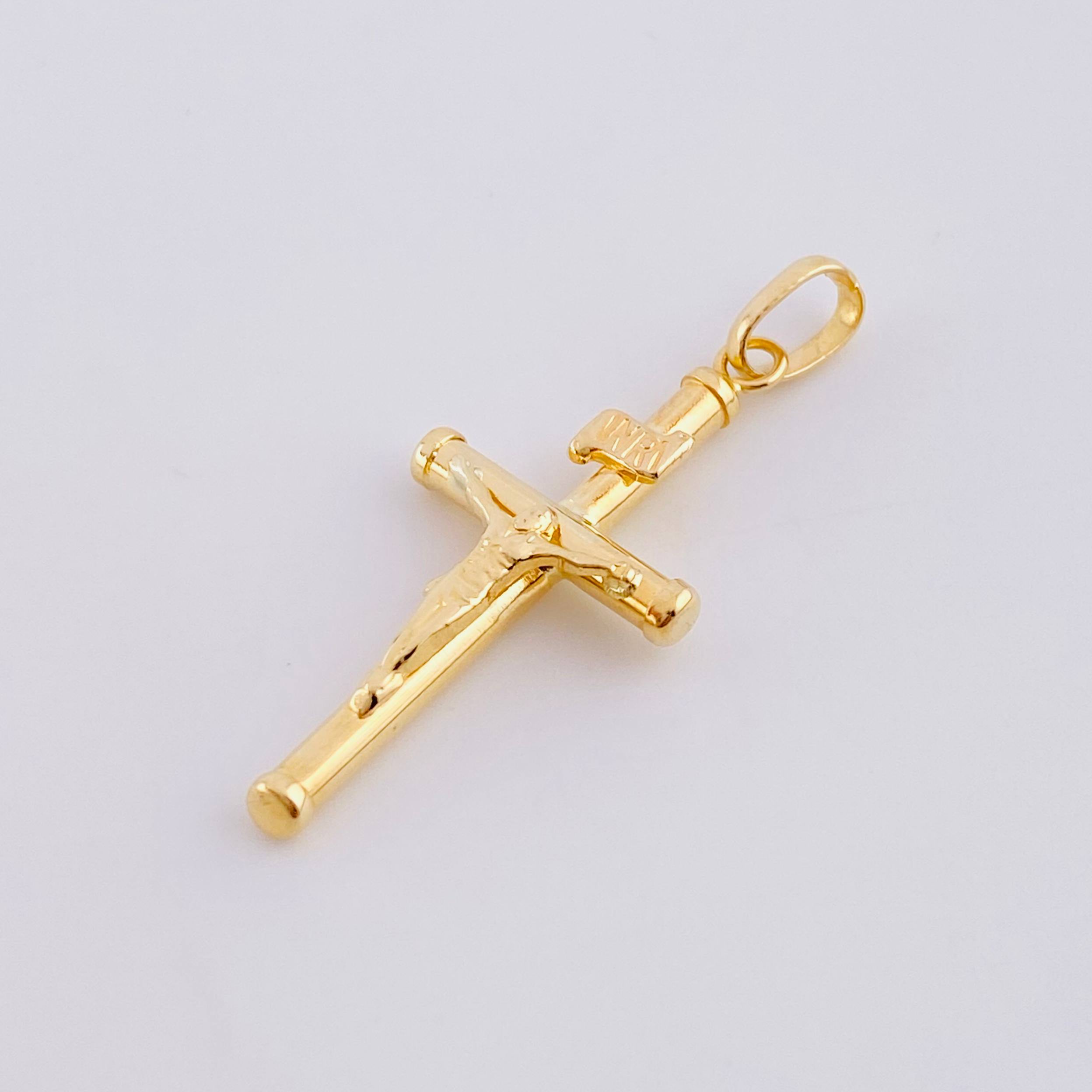Dije Cruz Lisa 1.1 g / 3.3 cm Oro Amarillo 18K