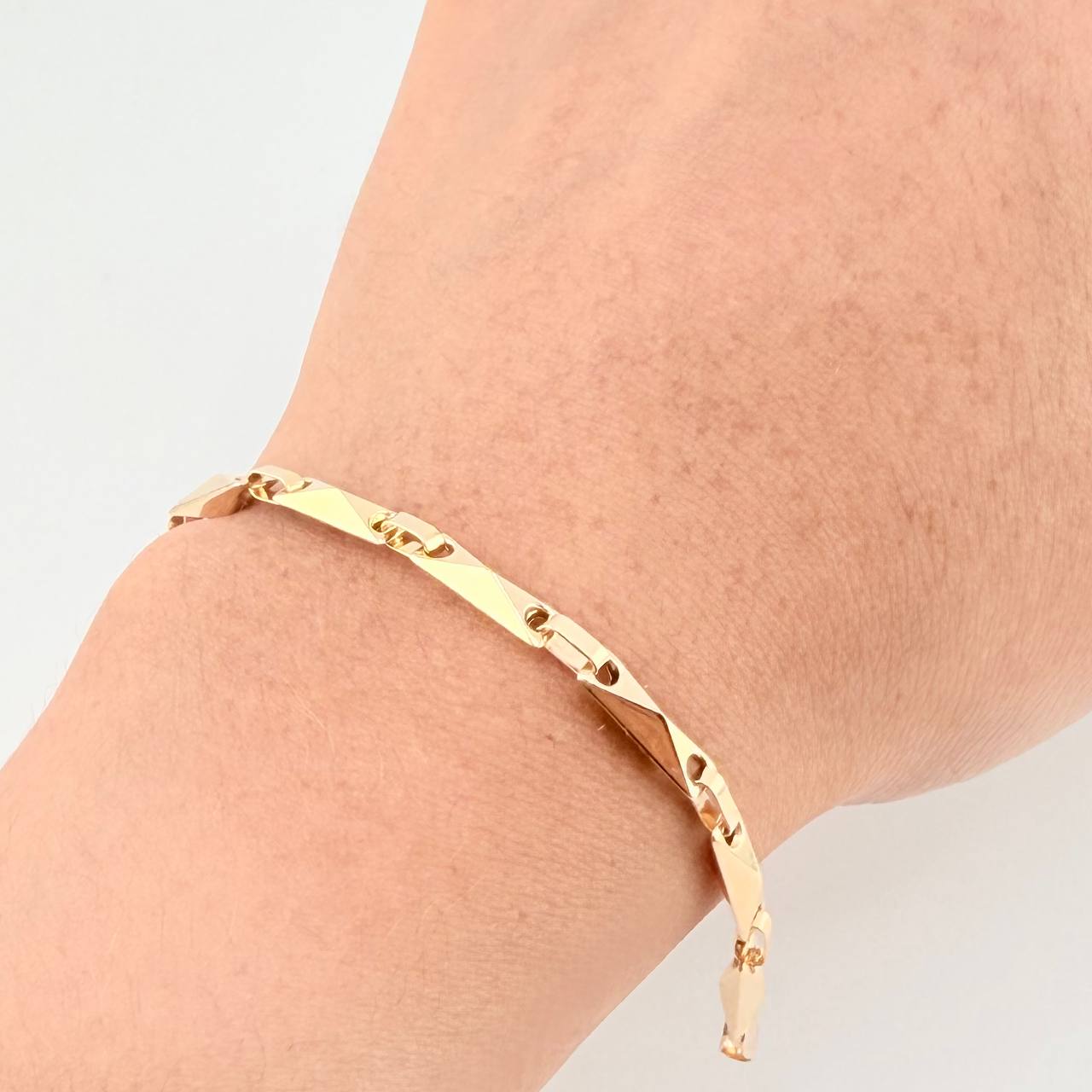 Pulso Rustico Rombo 4.8 g / 21 cm / 3.8 mm Oro Amarillo 18K