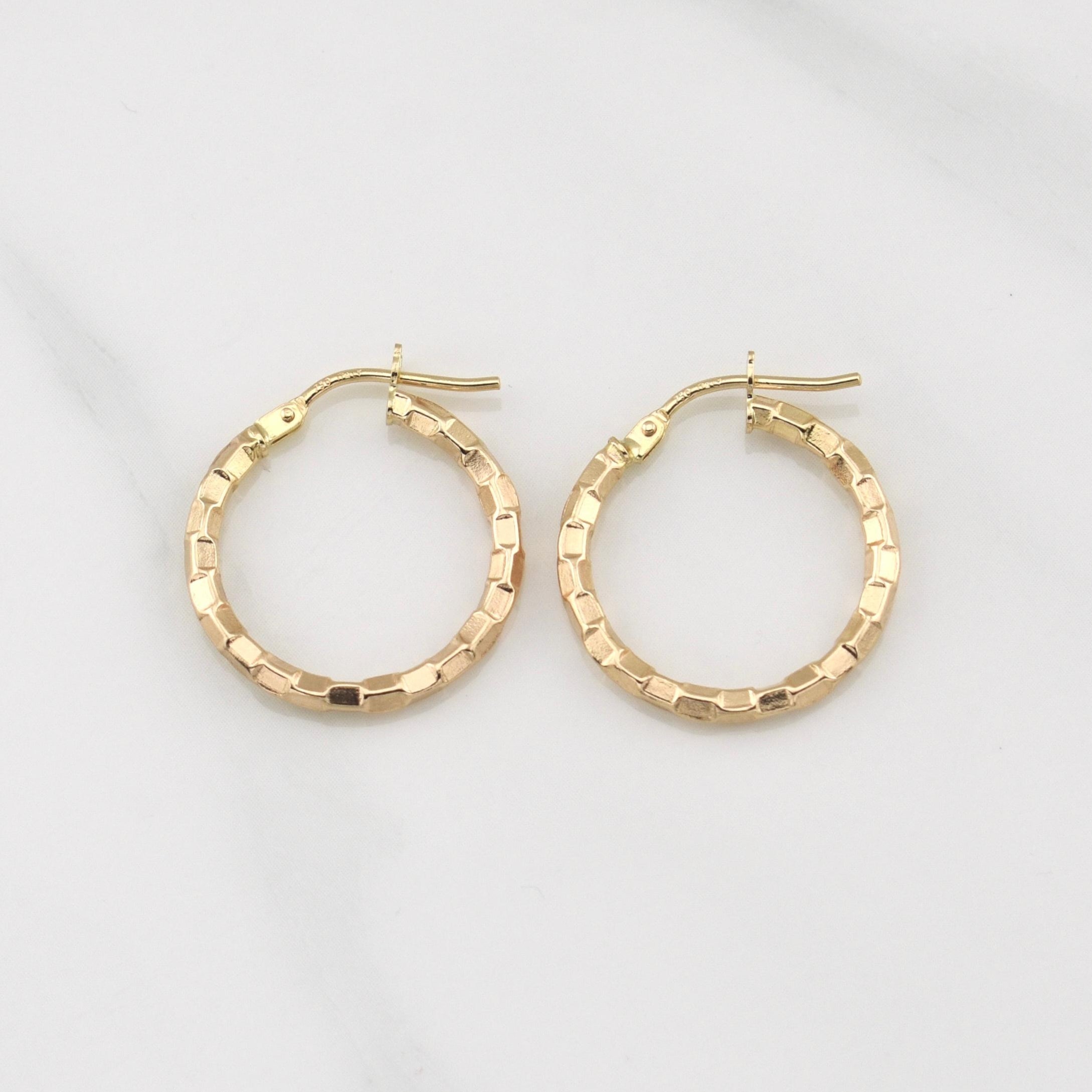 Candongas Esme 1.35gr / 2.3cm / Oro Amarillo +4 18K *