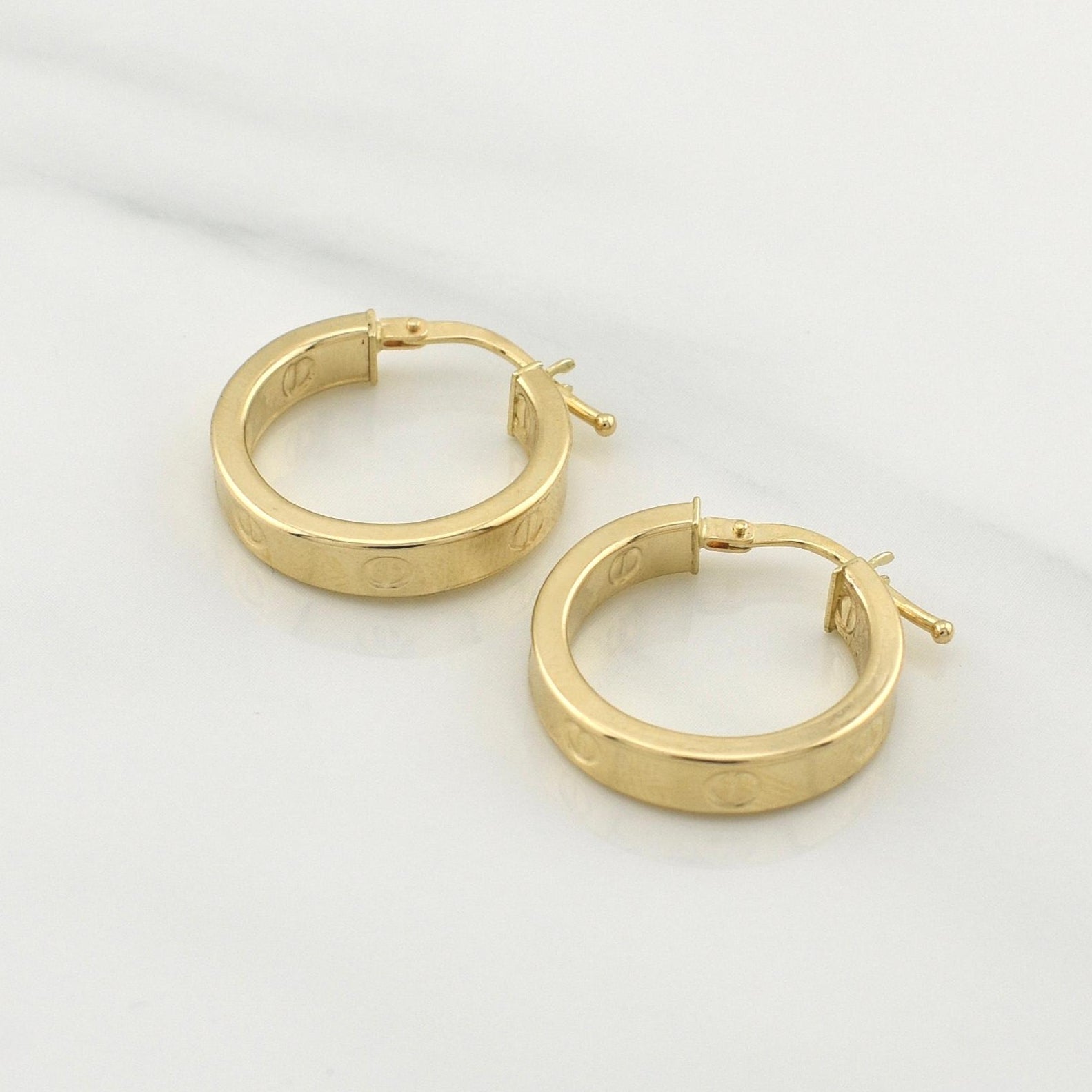 Candongas Tornillo 1.5gr / 1.8cm / Oro Amarillo +4 18K *