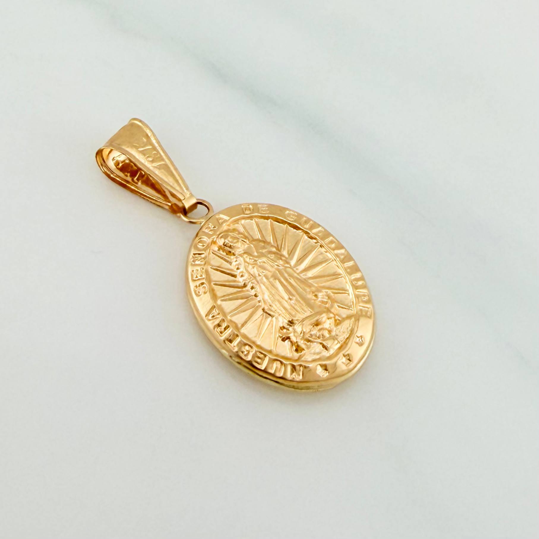 Dije Virgen De Guadalupe 1.5 g / 3 cm Oro Amarillo 18K