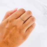 Anillo Bolas Intercalado 0.9g / T7 3/4 Oro Amarillo 18K