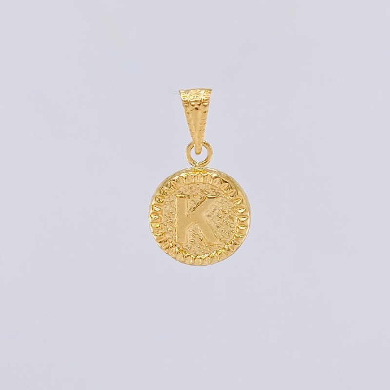 Dije Circulo Letra K 0.6g / 1.7cm Oro Amarillo 18K