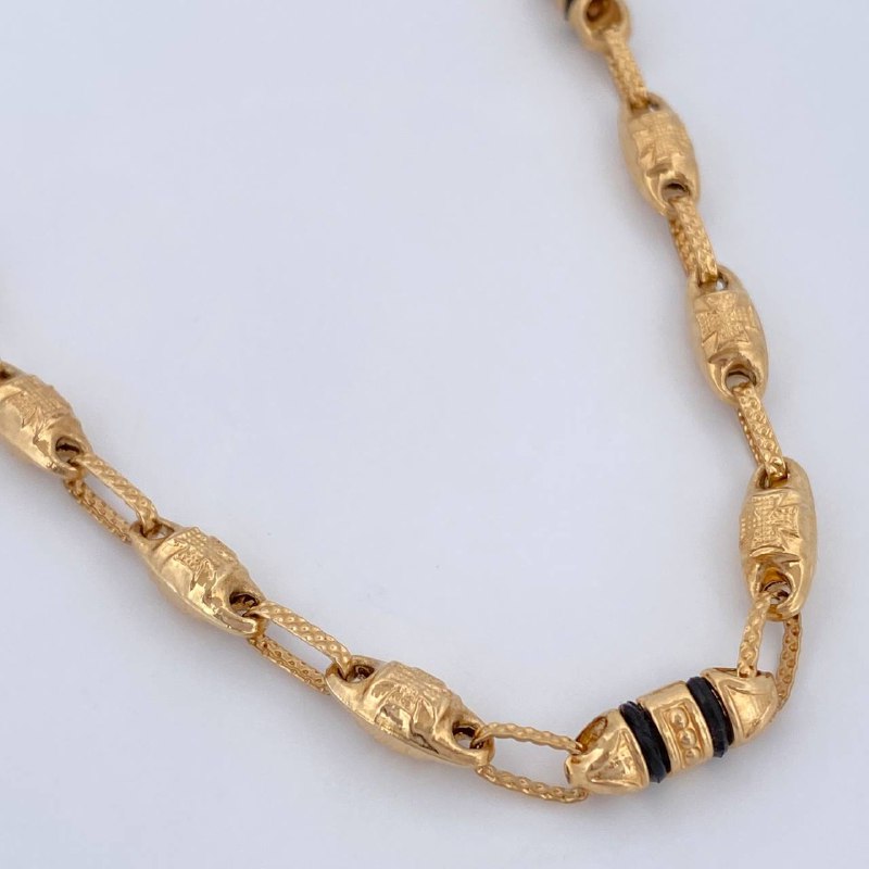 Cadena Rustica Barril Cruz 14.2gr / 61.5cm / Oro Amarillo 18K &