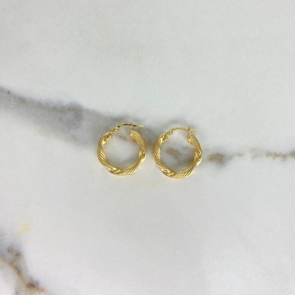 Candongas Valen 2.45gr / 2.3cm / Espiral Rayadas Oro Amarillo $