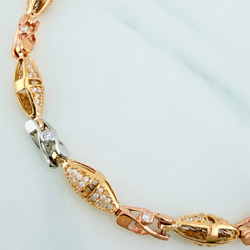 Pulso Rustico Dubai 16.65 g / 20 cm / 5.8 mm Tres Oros 18K