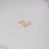 Anillo Circulo 0.85gr / T6 1/2 / Circones Blancos Oro Amarillo $