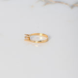 Anillo Linea Invertida 2.15gr / T6 / Solitario Circon Blanco Oro Amarillo $