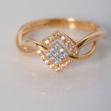 Anillo Rombos 2.4gr / T6 3/4 / Circones Blancos Oro Amarillo $