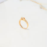 Anillo Solitario Puente 3.5gr / T6 1/2 / Circones Blancos Oro Amarillo $