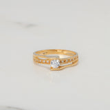 Anillo Solitario Churumbela Placas 2.55gr / T6 1/2 / Circones Blancos Oro Amarillo $