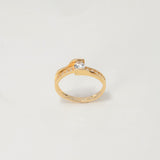 Anillo Solitario Churumbela Placas 2.55gr / T6 1/2 / Circones Blancos Oro Amarillo $