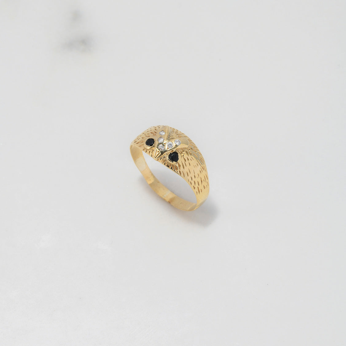 Anillo Buho 1.55gr / T6 / Oro Amarillo $