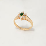 Anillo Flor 4.95gr / T8 / Circones Blancos Verdes Oro Amarillo $