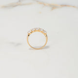 Anillo Churumbela 2.6gr / T5 1/4 / Circones Blancos Oro Amarillo $