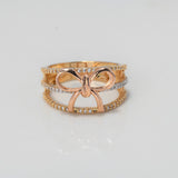 Anillo Lineas Moño 4.7gr / T7 1/4 / Circones Blancos Tres Oros $