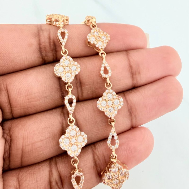 Pulso Trebol Gota 12.8 g / 20.6 cm / 9.4 mm Oro Amarillo 18K