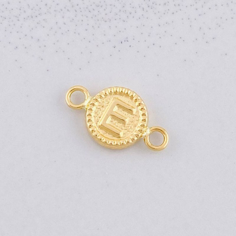 Herraje Circulo Letra E 0.4g / 1.5cm Oro Amarillo 18K