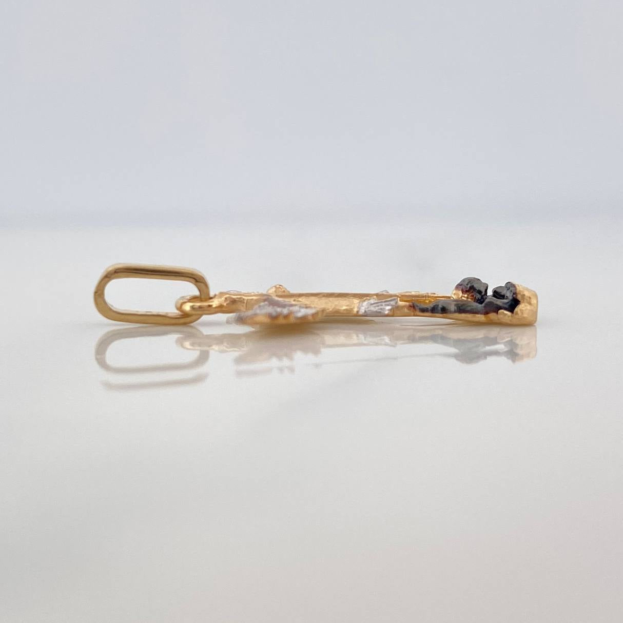 Dije San Miguel Arcangel 1.65 g / 2.7 cm Tres Oros 18K