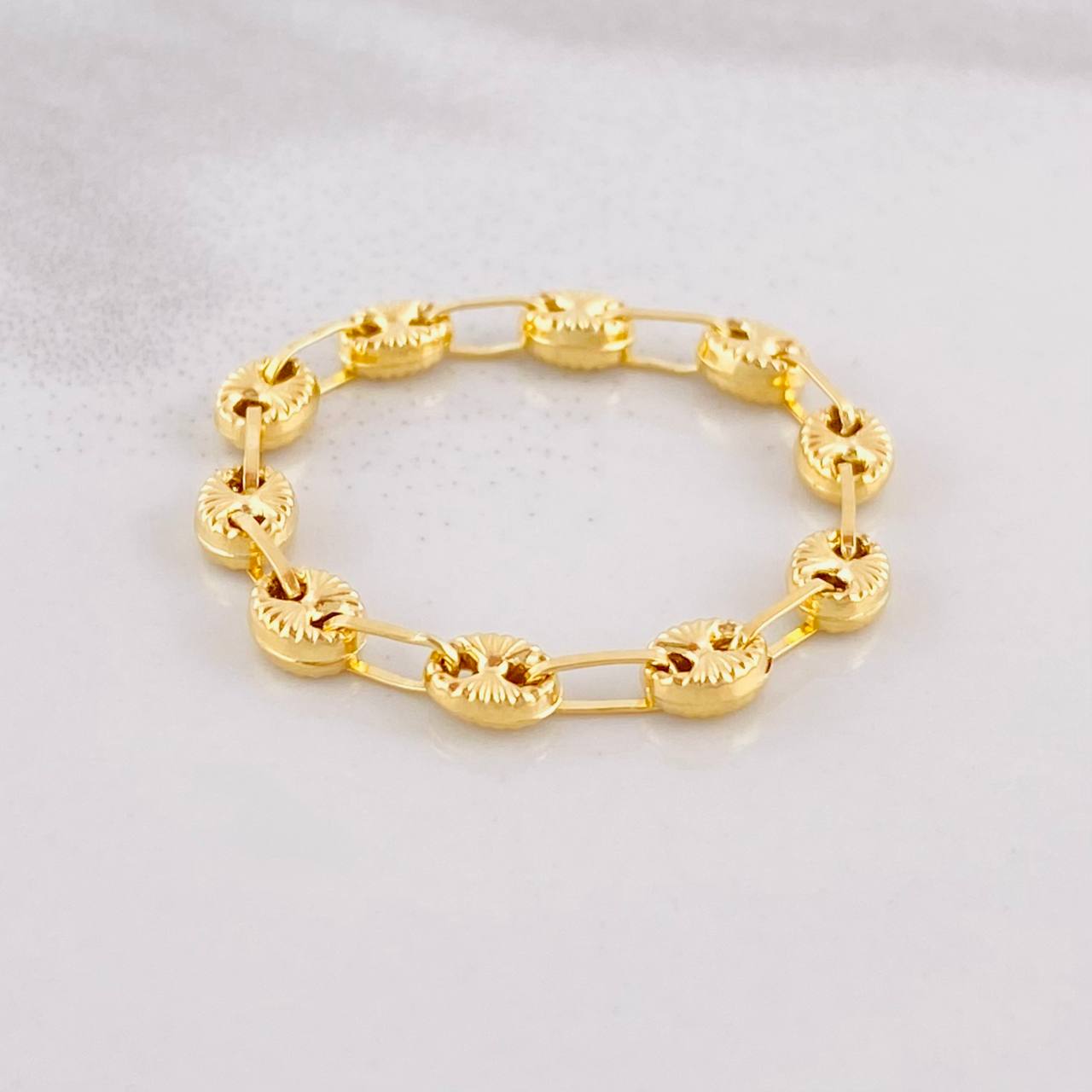 Anillo GC Diamantado 0.95g / T10 Oro Amarillo 18K
