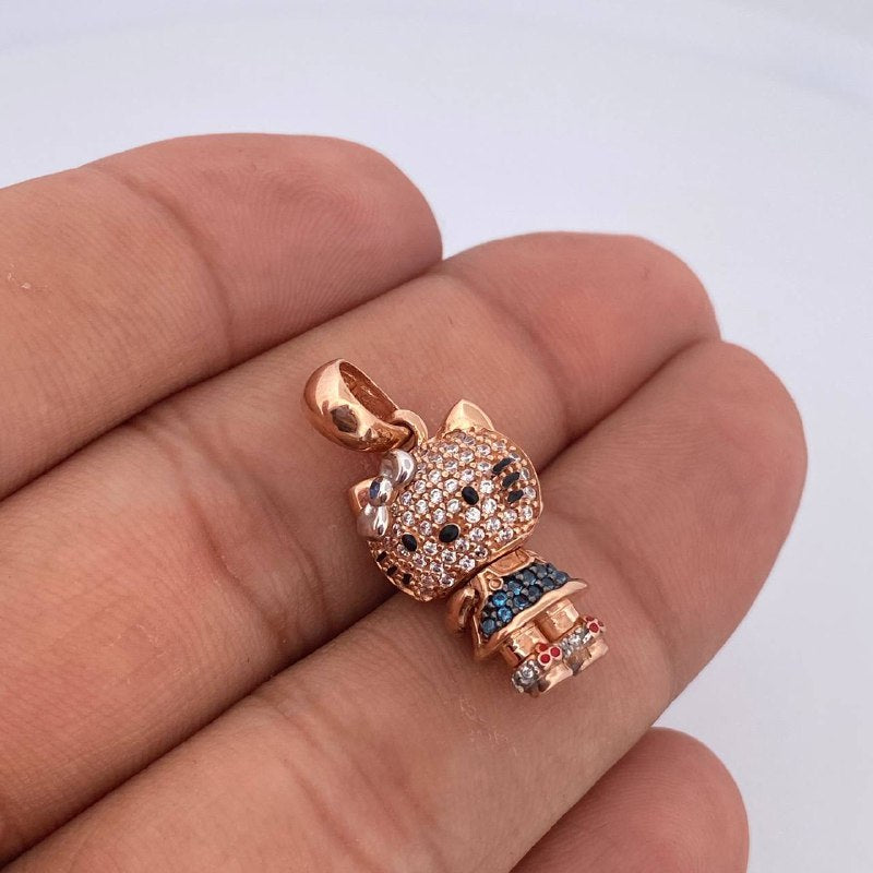 Dije Gata 4.65gr / 2.8cm / Oro 18K &