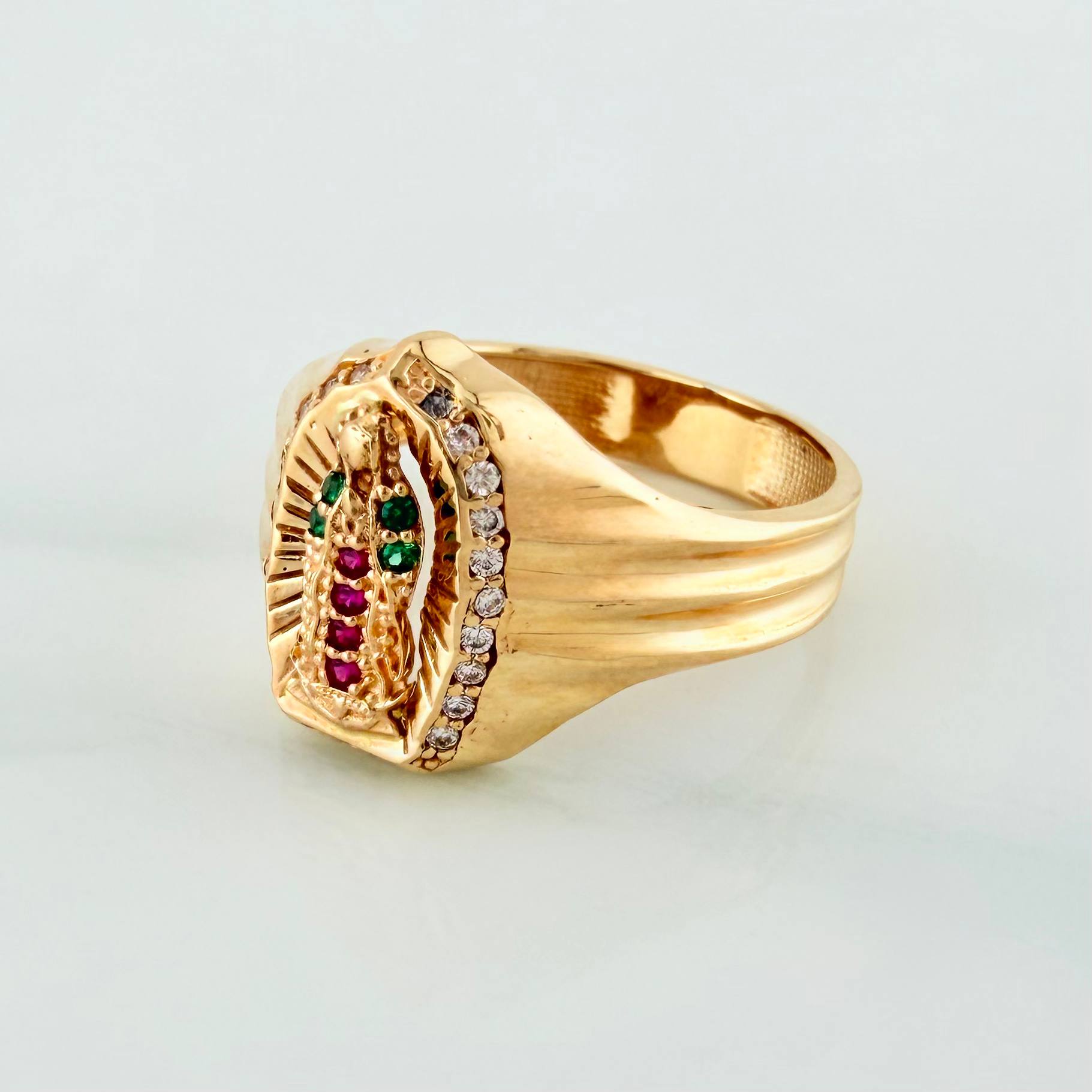 Anillo Virgen De Guadalupe 4.35 g / T7 1/2 Oro Amarillo 18K