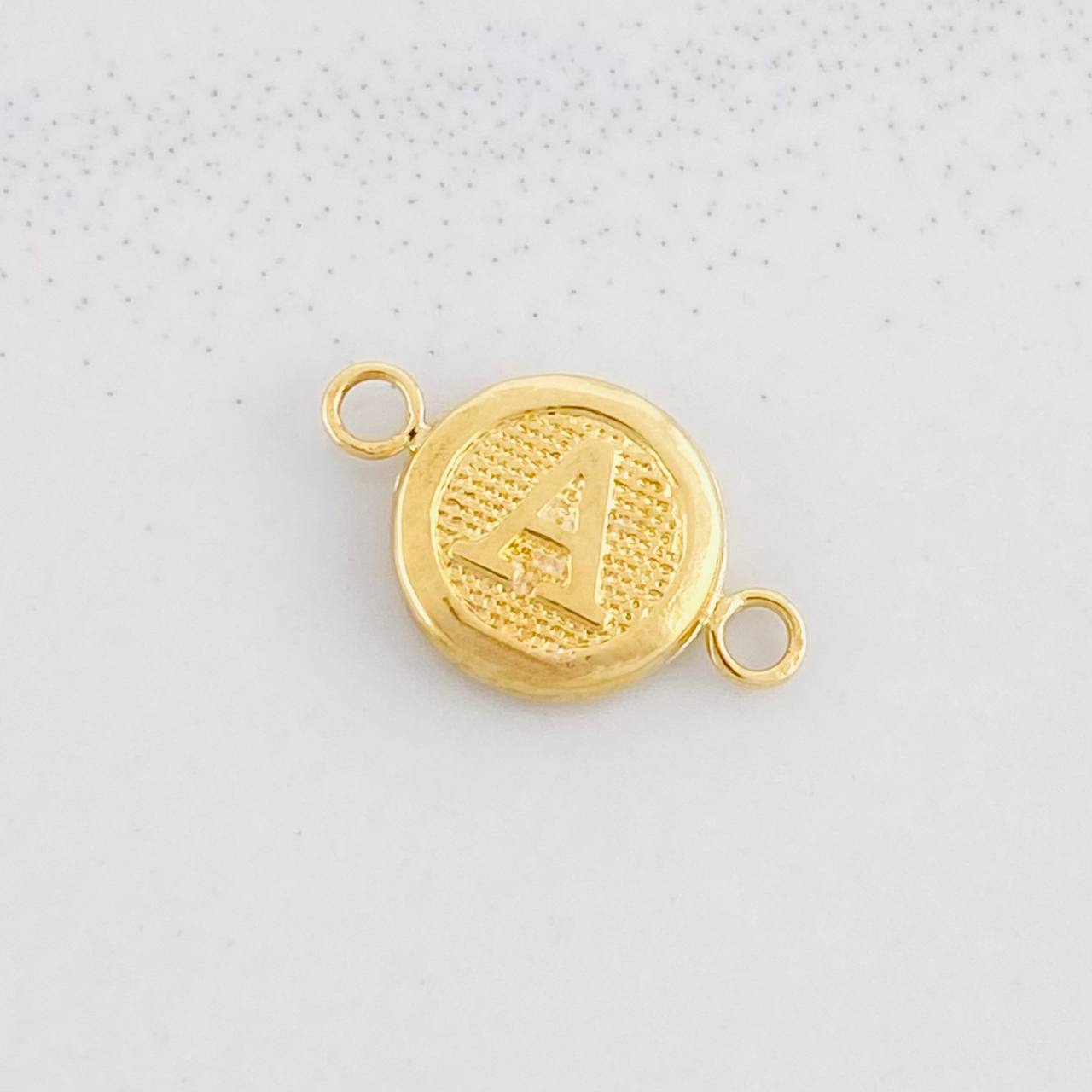 Herraje Circulo Letra A 0.4g / 1.5cm Oro Amarillo 18K