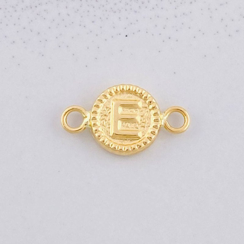 Herraje Circulo Letra E 0.4g / 1.5cm Oro Amarillo 18K