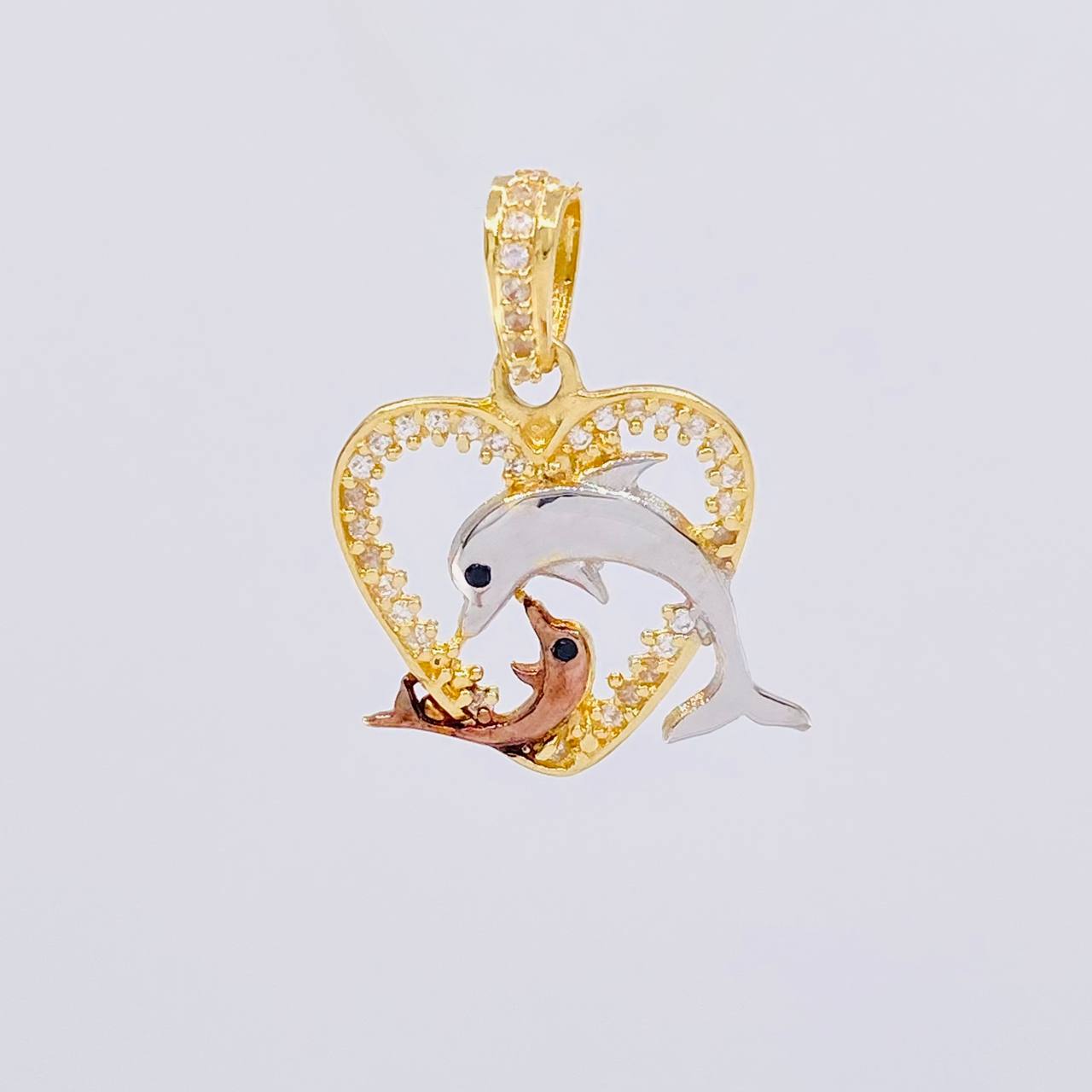 Dije Corazón Delfines 2.3g / 2.8cm Tres Oros 18K