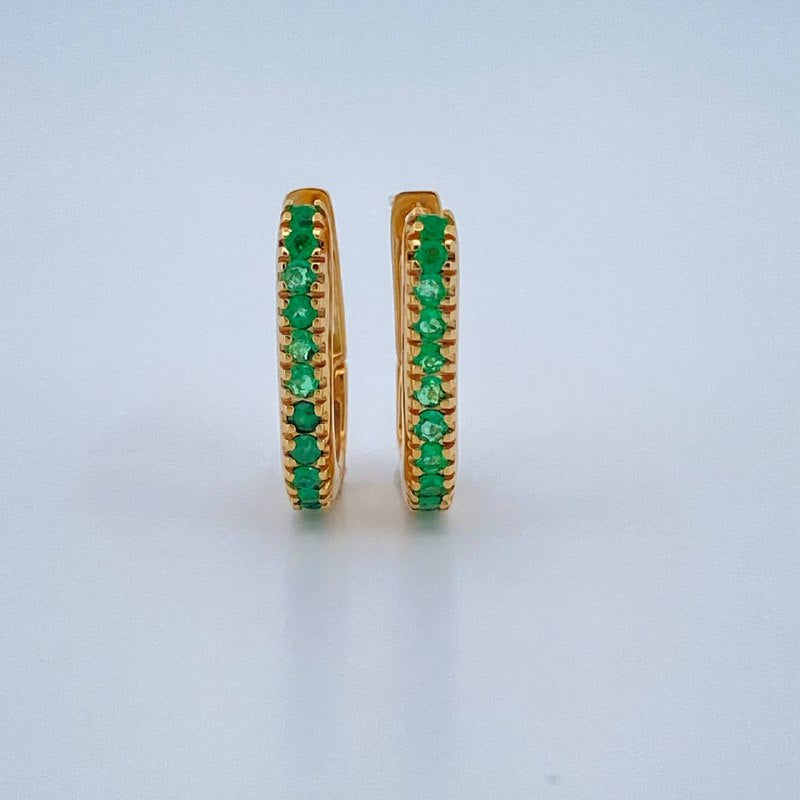 Candongas Carril Cuadrada Esmeralda 2gr / 1.4cm / Oro Amarillo 18K %