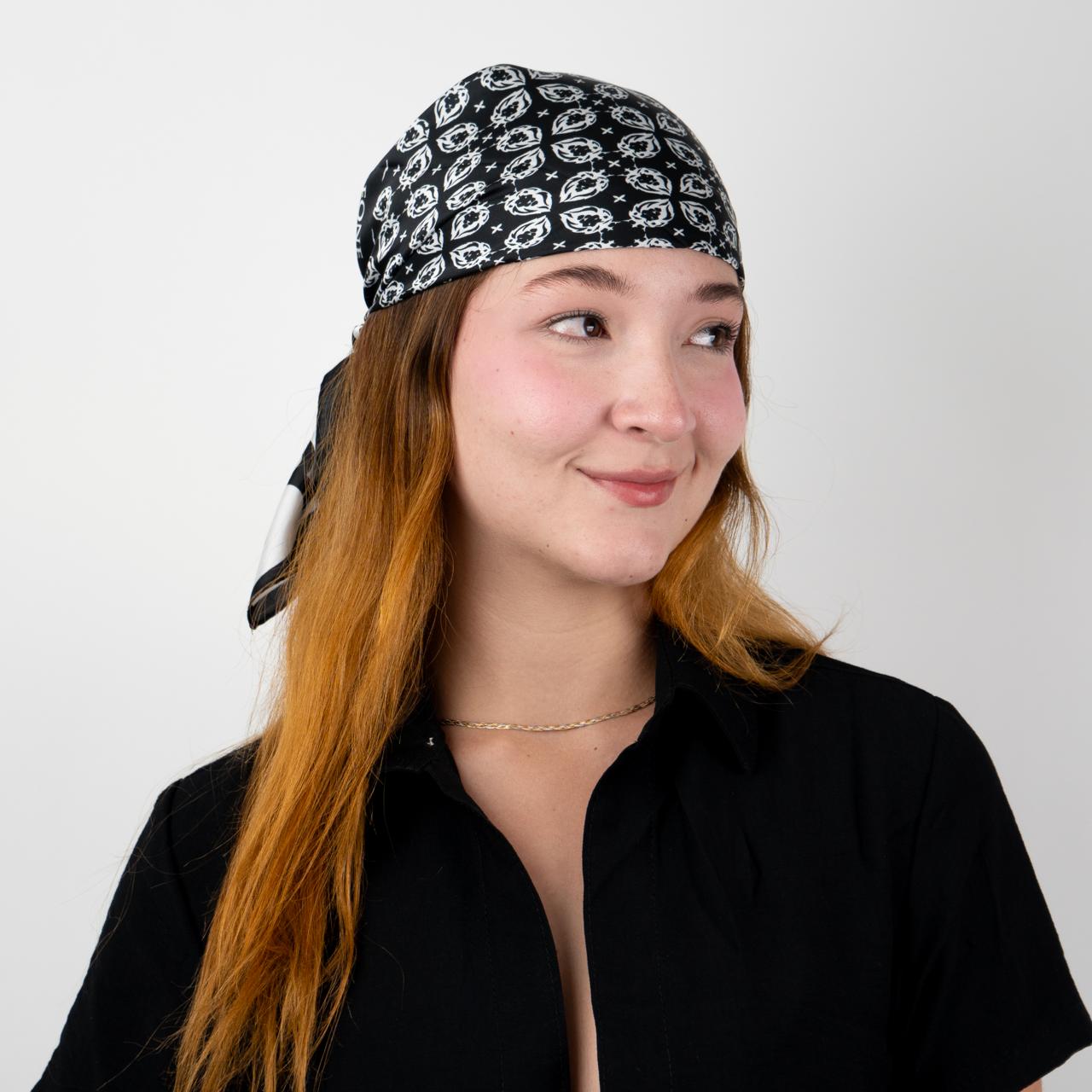 Pañoleta bandana Gold Lovers negra