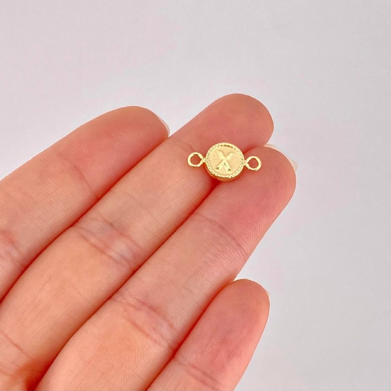 Herraje Circulo Letra X 0.45g / 1.5cm Oro Amarillo 18K