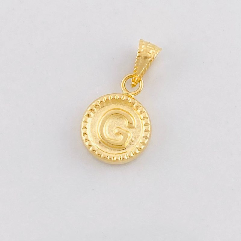 Dije Circulo Letra G 0.4g / 1.5cm Oro Amarillo 18K