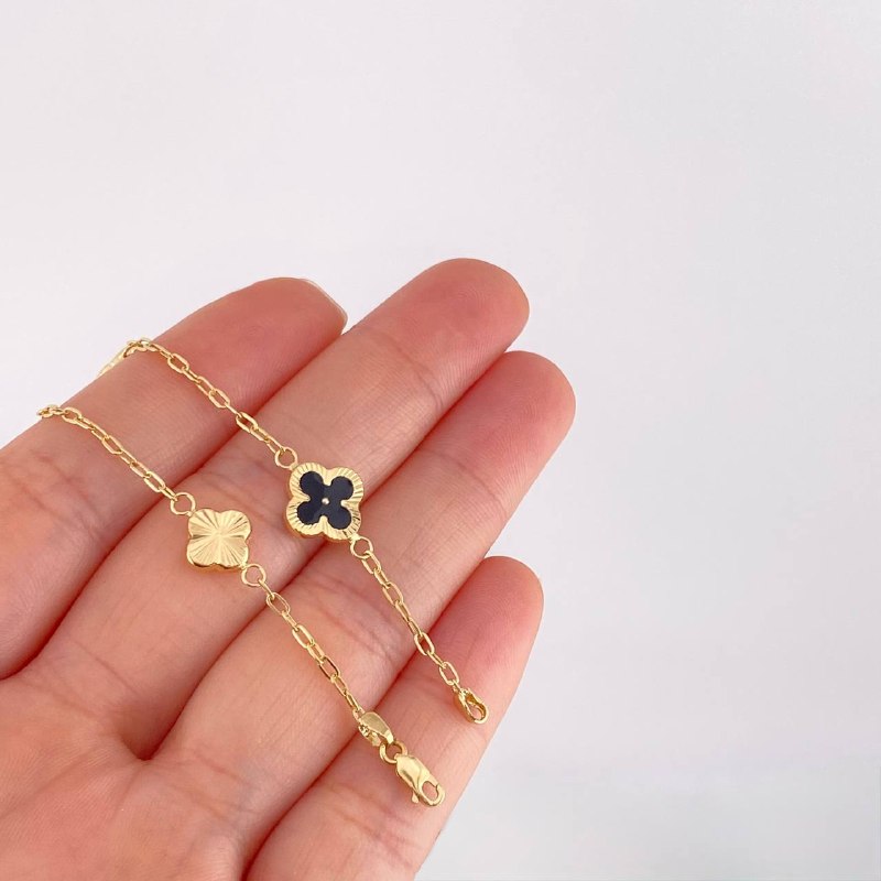 Pulso Trébol Intercalado Diamantados 2.9g / 18.9cm / 1.7mm Oro Amarillo 18K