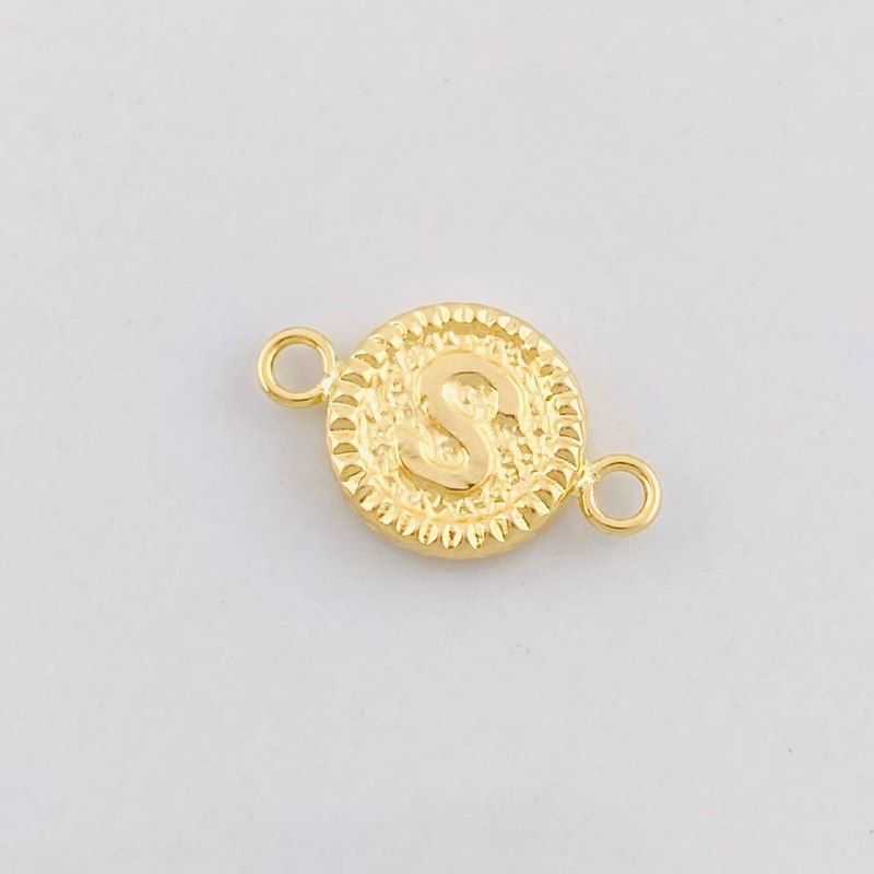 Herraje Circulo Letra S 0.6g / 1.7cm Oro Amarillo 18K