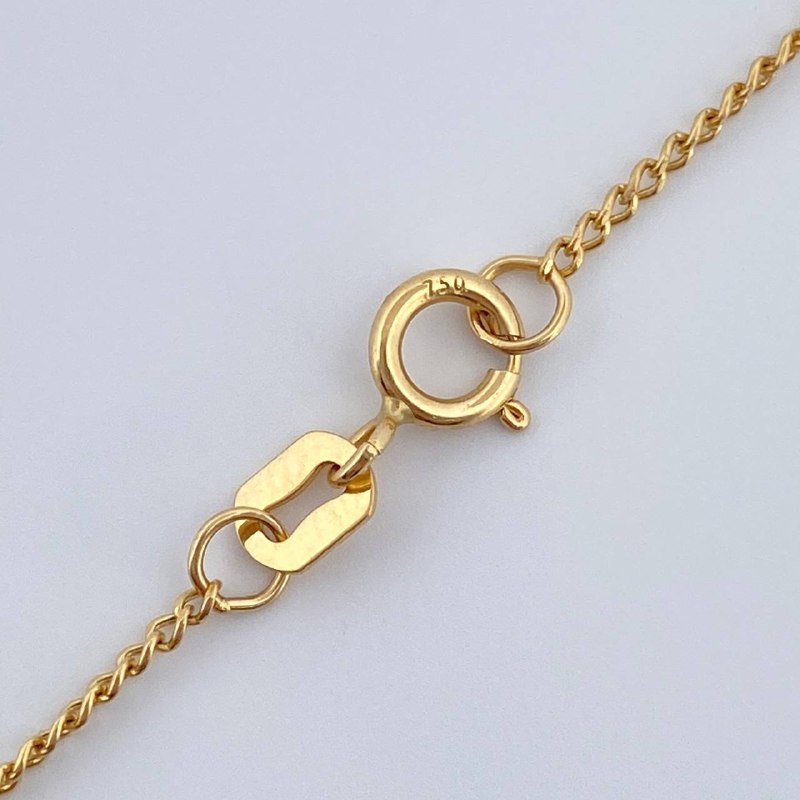 Set Cadena y Dije Mini Cubana + Silueta Corazon 1.5gr / Oro Amarillo 18K (Oferta) $