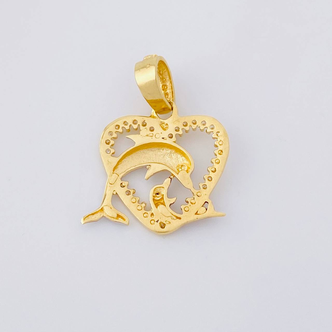 Dije Corazón Delfines 2.3g / 2.8cm Tres Oros 18K