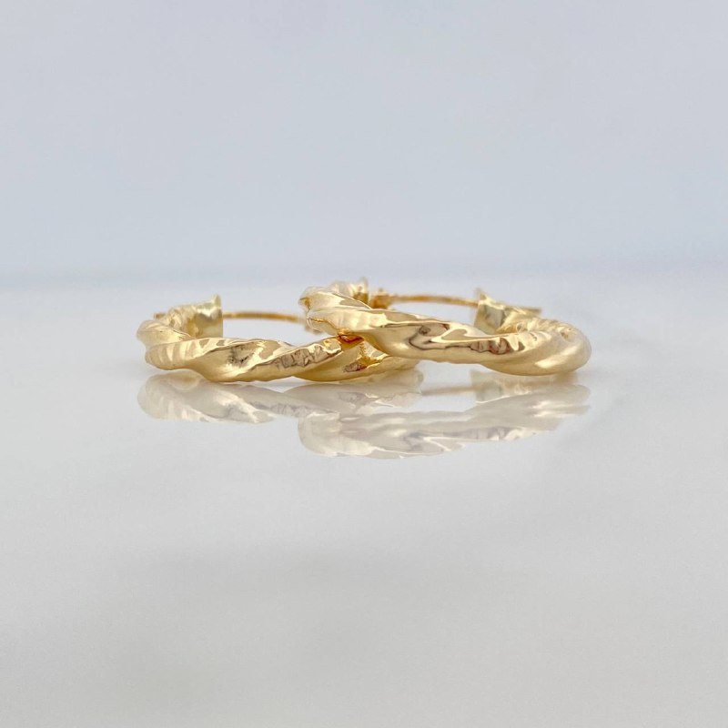 Candongas Milu Rayadas 1.85 g / 2.2 cm Oro Amarillo 18K