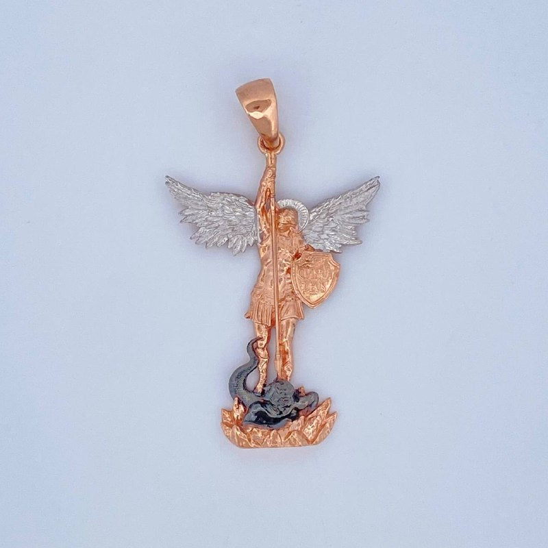 Dije San Miguel Arcángel 7.05gr / 5.3cm / Tres Oros 18K $