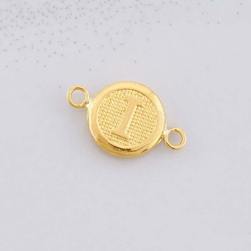 Herraje Circulo Letra I 0.4g / 1.5cm Oro Amarillo 18K
