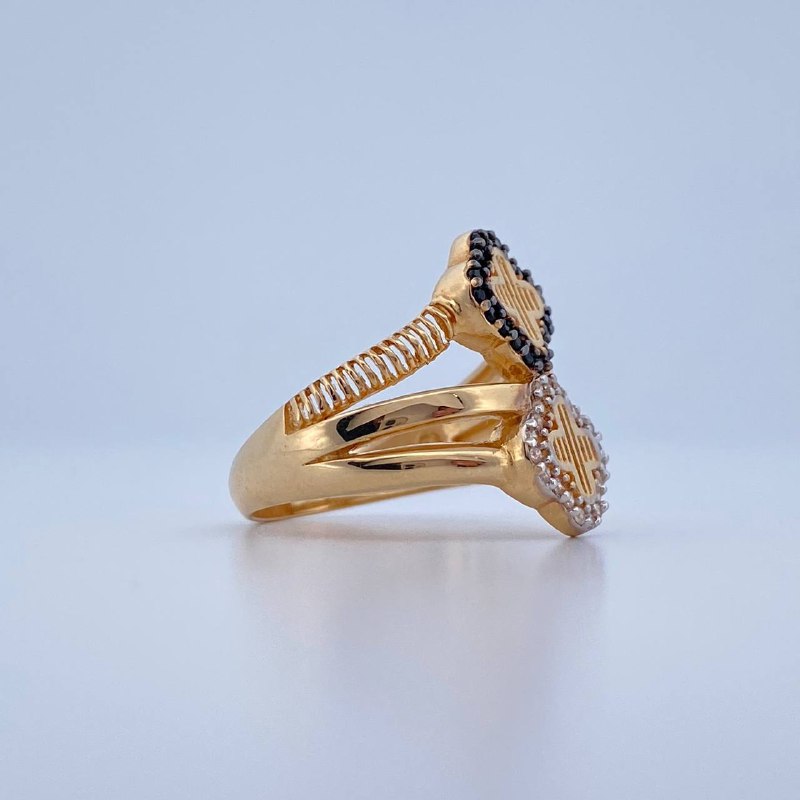 Anillo Doble Trebol 4.65gr / T6 1/2 / Tres Oros 18K &