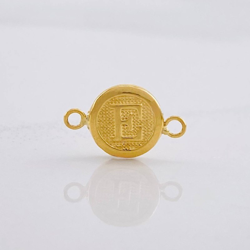 Herraje Circulo Letra E 0.35g / 1.5cm Oro Amarillo 18K