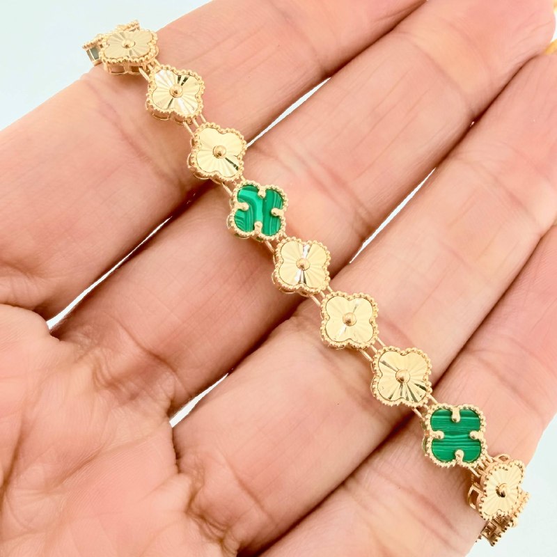 Pulso Trebol Diamantado 9.2 g / 18 cm / 7.2 mm Oro Amarillo 18K