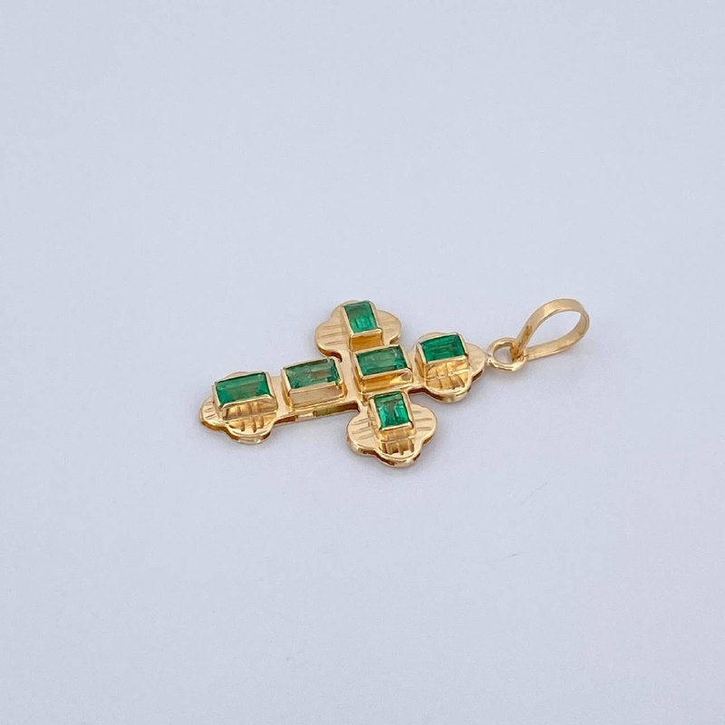 Dije Cruz Plana 1.15gr / 2.6cm / Oro Amarillo 18K &