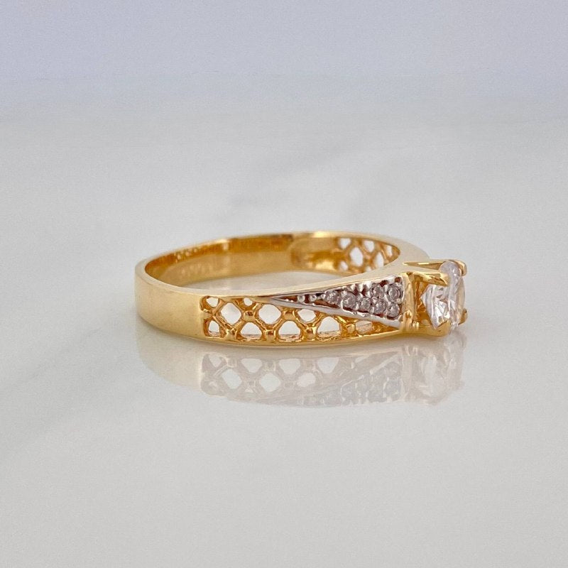 Anillo Solitario Enmallado 3.2 g / T7 Dos Oros Amarillo Blanco 18K