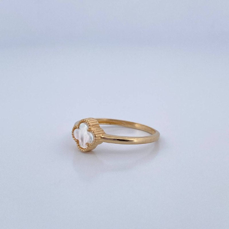 Anillo Trebol 1.95gr / T6 3/4 / Oro 18K &