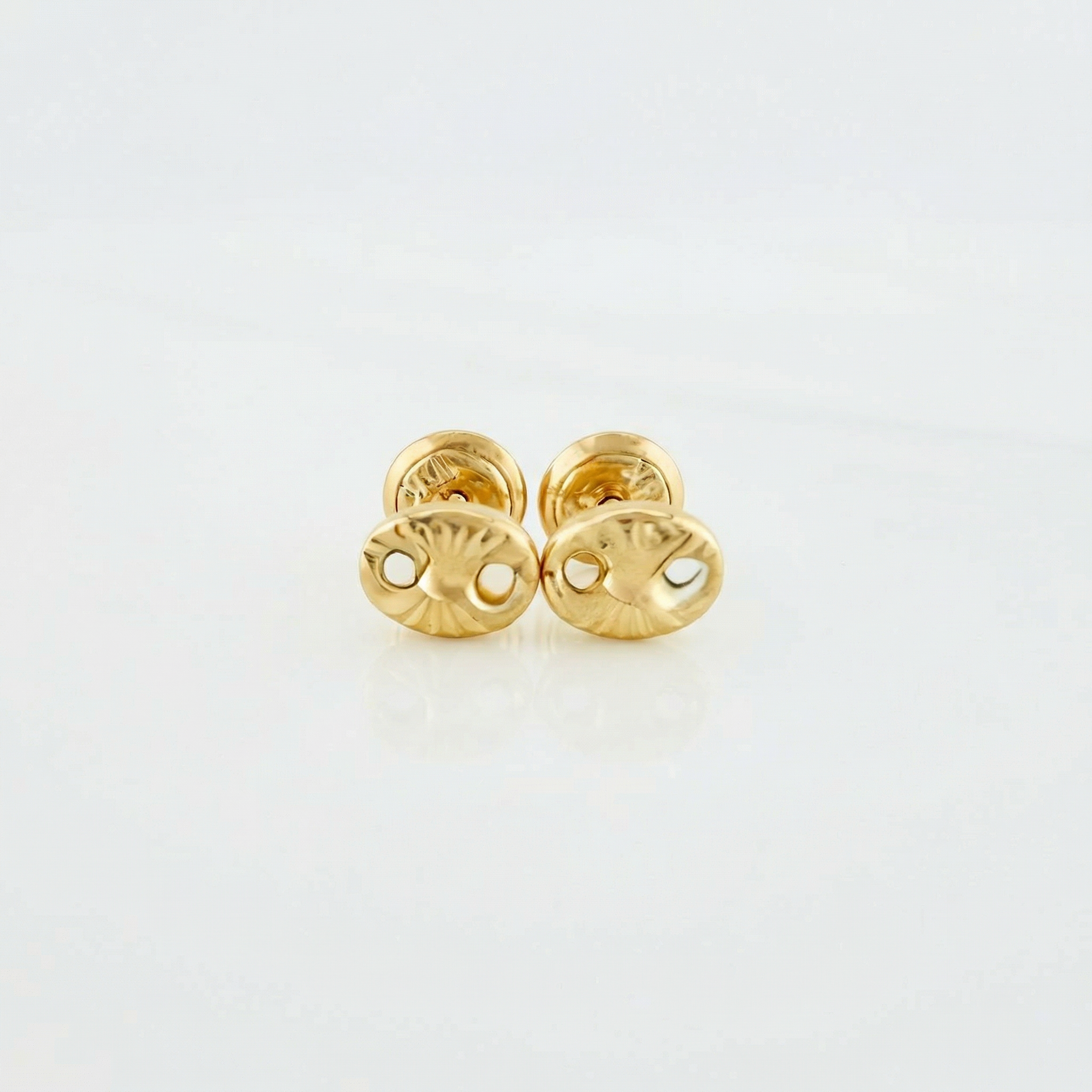 Topos GC Diamantados 0.55gr / Oro Amarillo