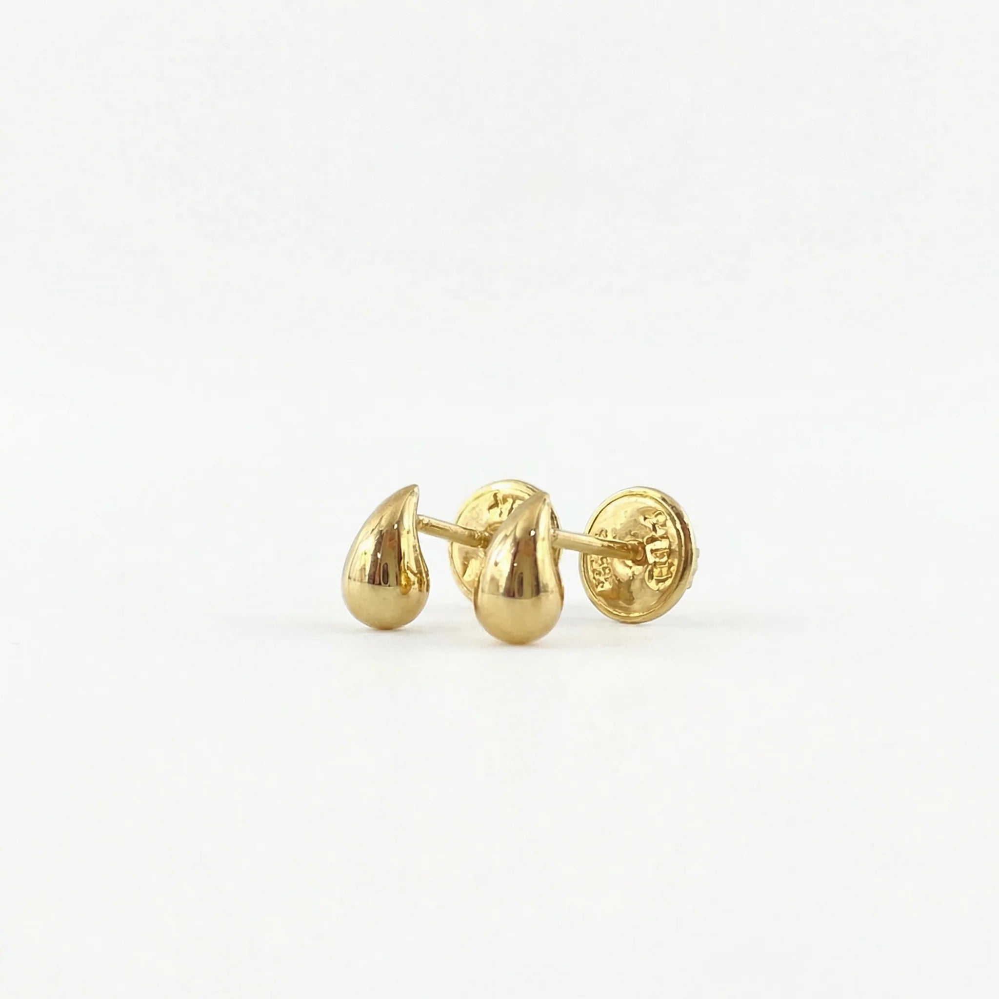 Topos Gota 0.65g / 7.9mm Oro Amarillo 18K