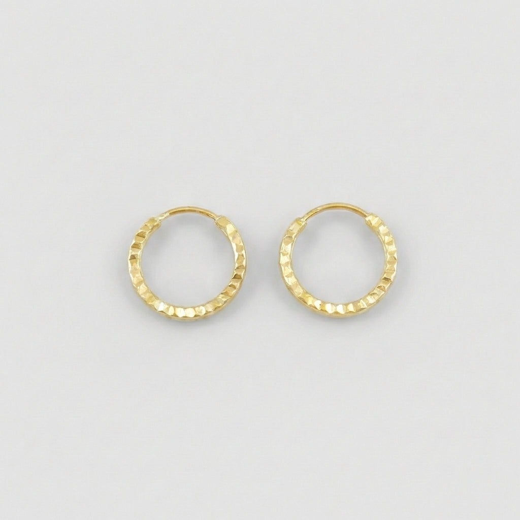 Candongas Aro Rayado 0.4 g / 0.9 cm Oro Amarillo 18K