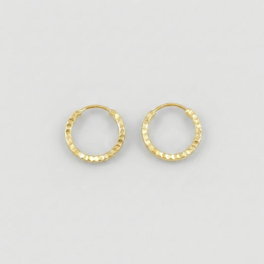 Candongas Mini Aro Rayado 0.45 g / 1 cm Oro Amarillo 18K